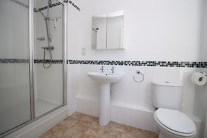 En-Suite- click for photo gallery